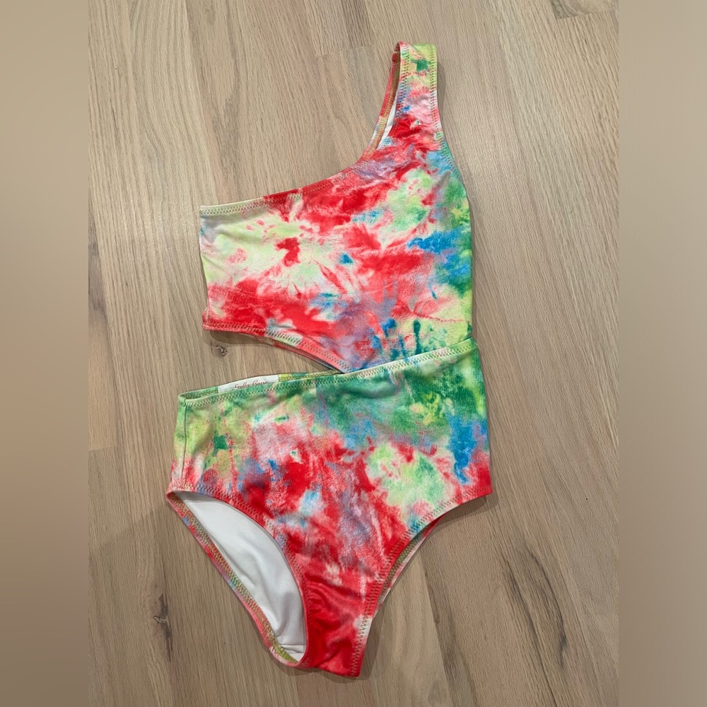 Stella Cove cut out one piece